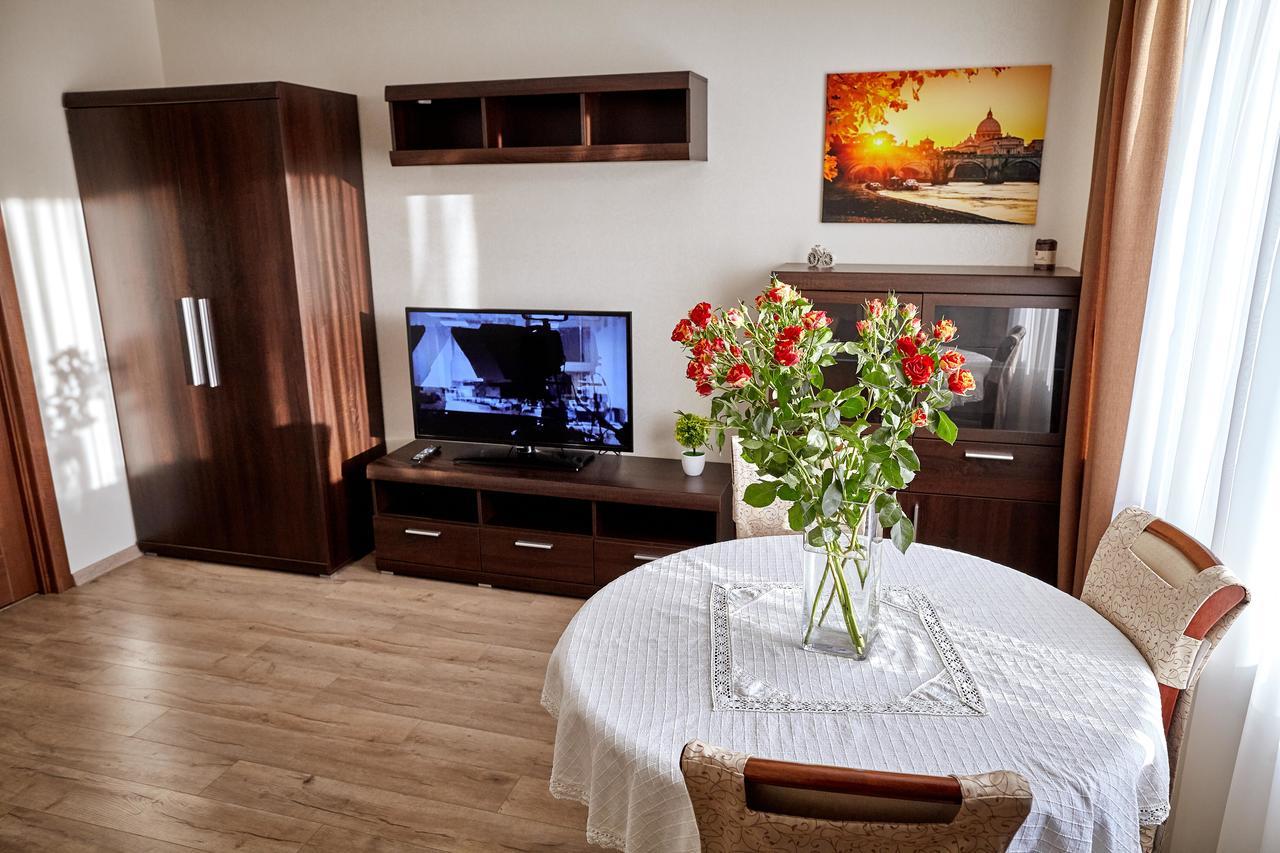 City Center Lux Family Apartment Vinnycja Esterno foto