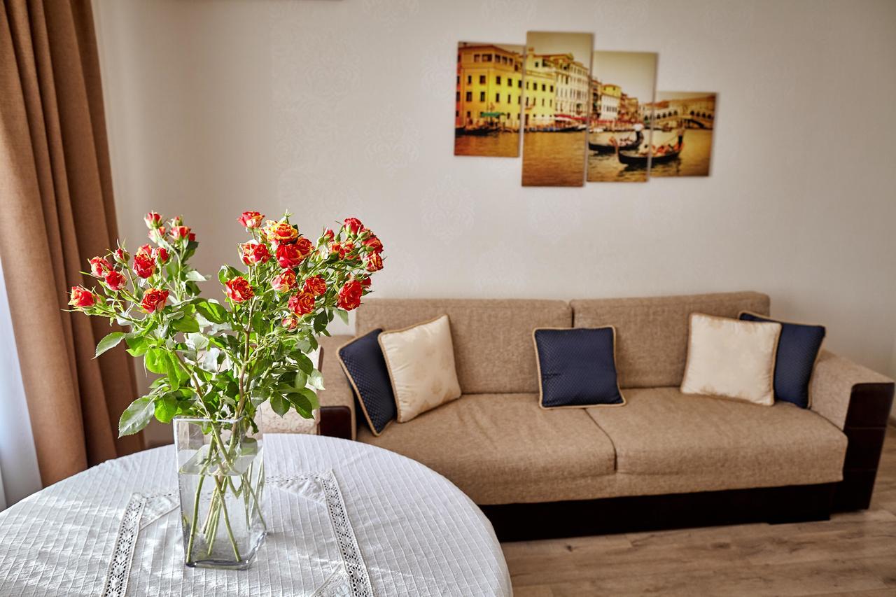 City Center Lux Family Apartment Vinnycja Esterno foto
